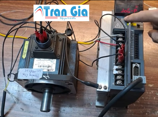 Sửa AC Servo Xinje báo lỗi lấy liền trong ngày khu vực miền Nam Sửa AC Servo Xinje báo lỗi lấy liền trong ngày khu vực miền Nam