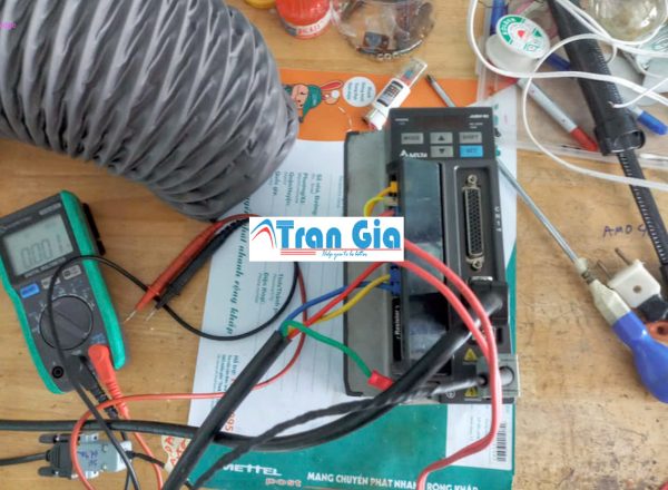 Nhận xử lý AC Servo Lenze báo lỗi